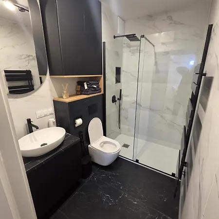 Family & Business Premium No4 - 1 Bedroom With Balcony, Parking * Warszawa