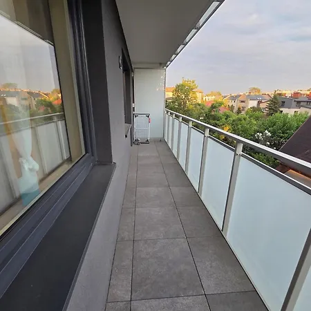 Lejlighed Family & Business Premium No4 - 1 Bedroom With Balcony, Parking *